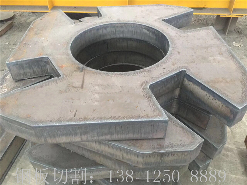 <b>45號(hào)鋼板切割法蘭盤</b>